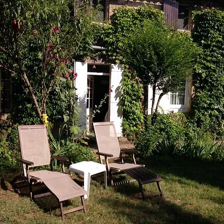 Chambres D'hotes Domaine Les Massiots Lamothe-Landerron
