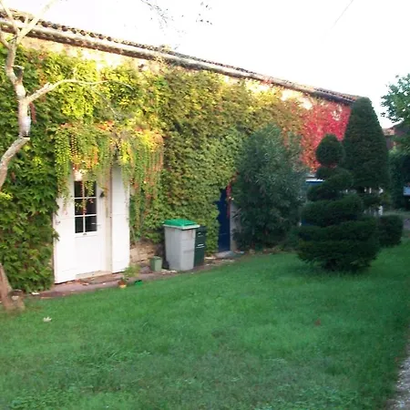 Chambres D'hotes Domaine Les Massiots Отель типа 