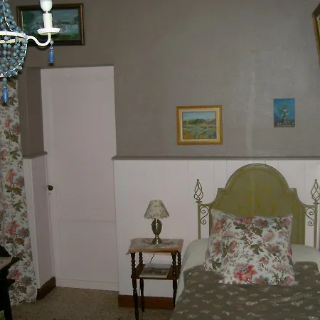 Chambres D'hotes Domaine Les Massiots Отель типа 